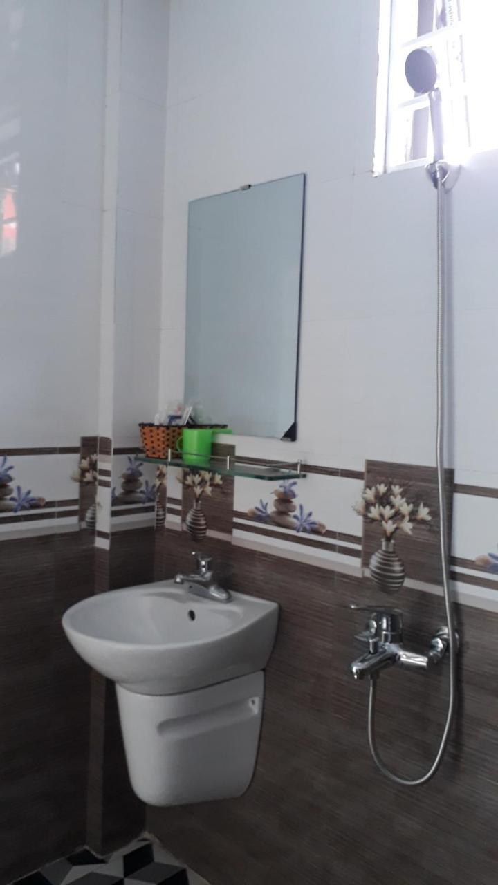 Nha Nghi Book Hotel Hoan Giap Luaran gambar